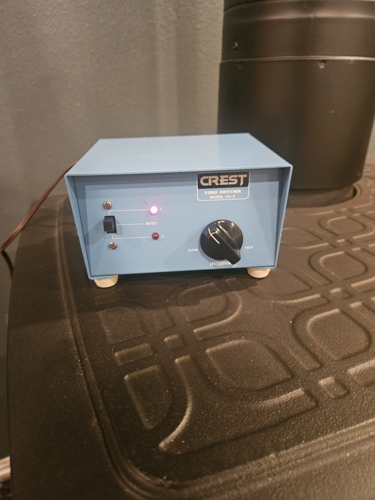 Vintage Crest VS-2 Video Switcher 2-Input Auto Interval BNC Composite Pro AV
