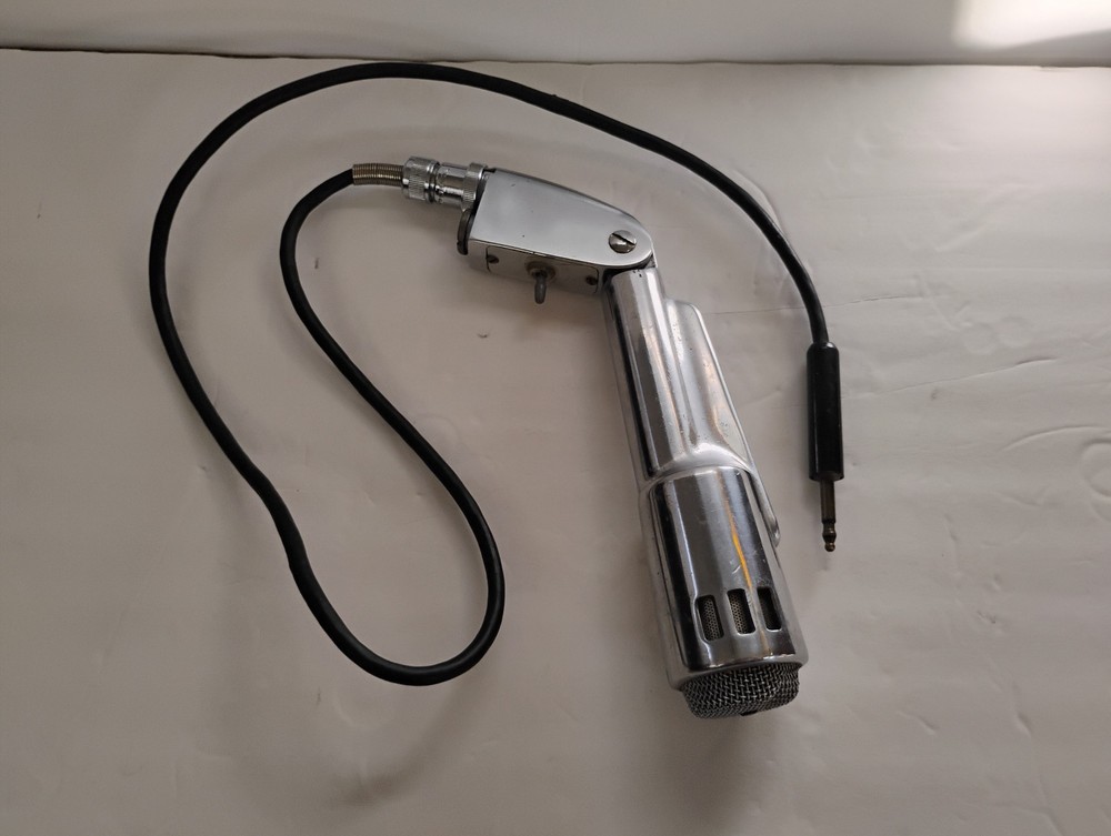 Electro-Voice 644 Dynamic Cardioid Microphone