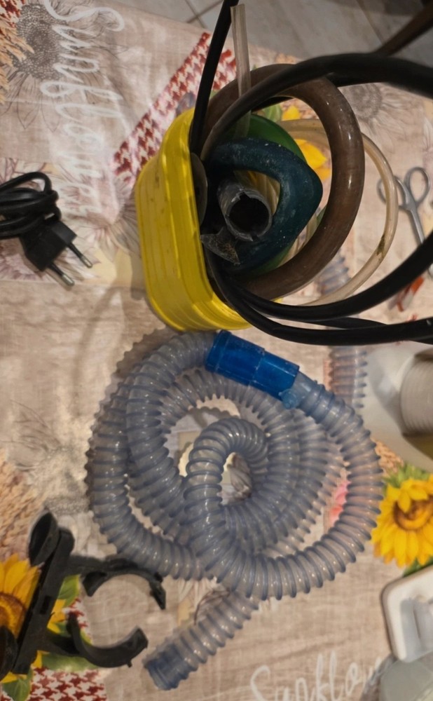ER-STOCK-155 # 5 AQUARIUM IMMERSION PUMPS