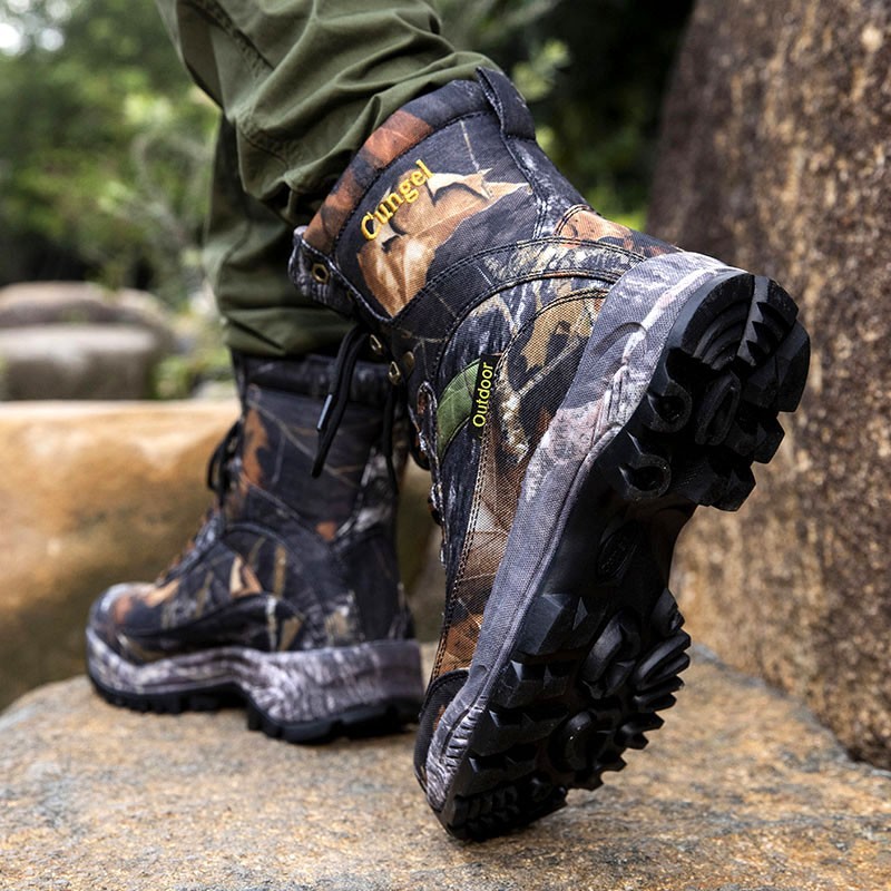 2025 New Men Camo Hunting Shoes Durable Outdoor Shoes High-Cut Fishing Climbing