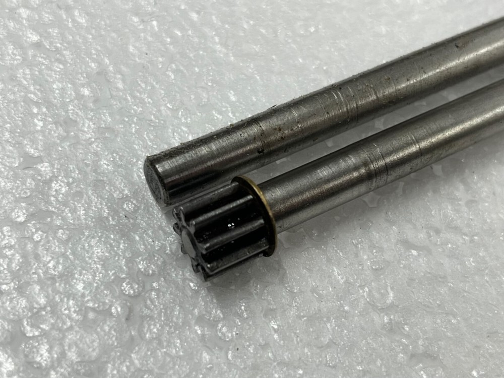 potdevin feed roller assembly