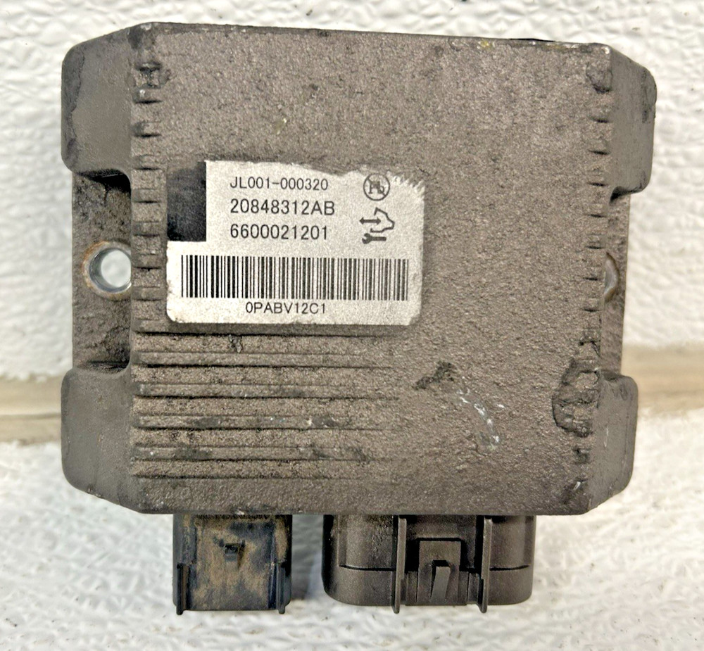 2010-2012 Equinox & Terrain rear differential lock module computer 20848312AB