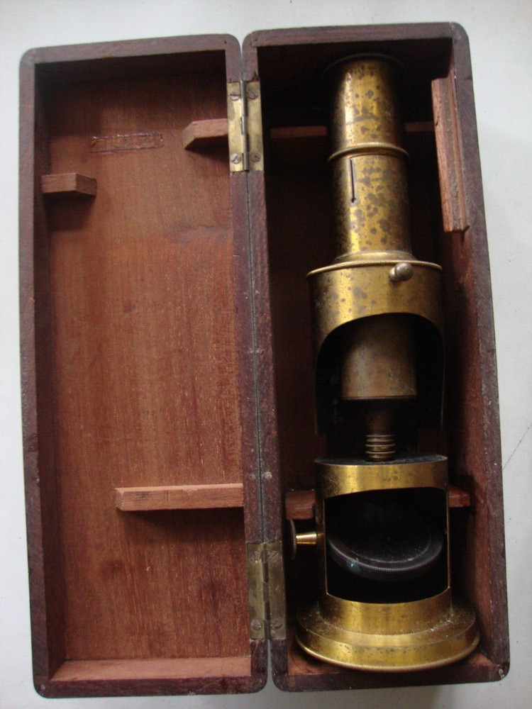 Antique microscopes and accessories