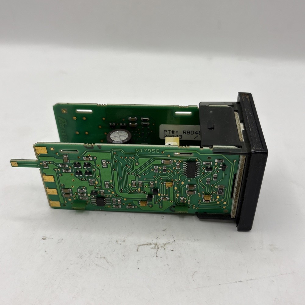 Red Lion Counter Without Back Case