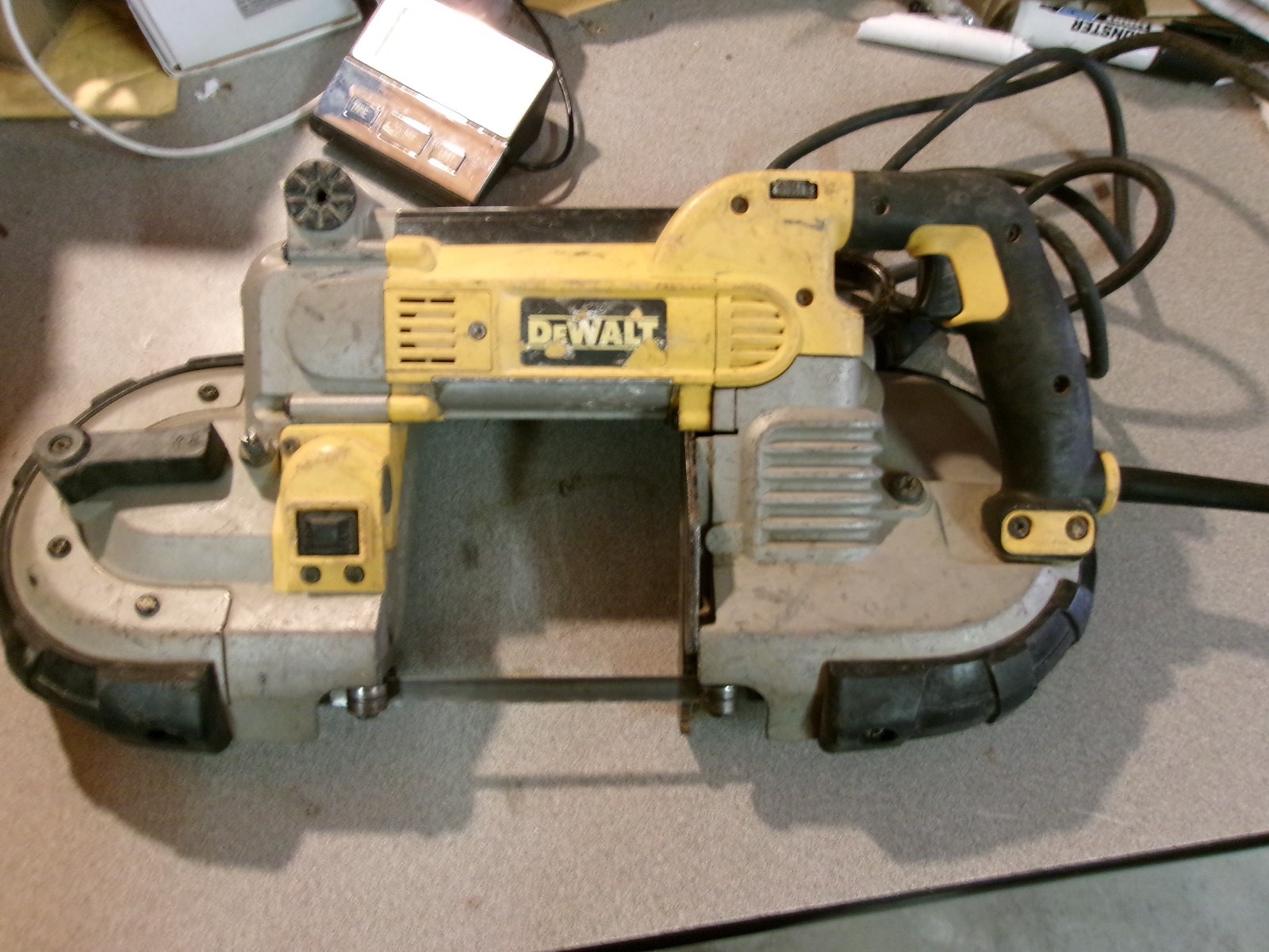 Dewalt DWM120 Band Saw 5" Deep Cut w/ Variable Speed   E