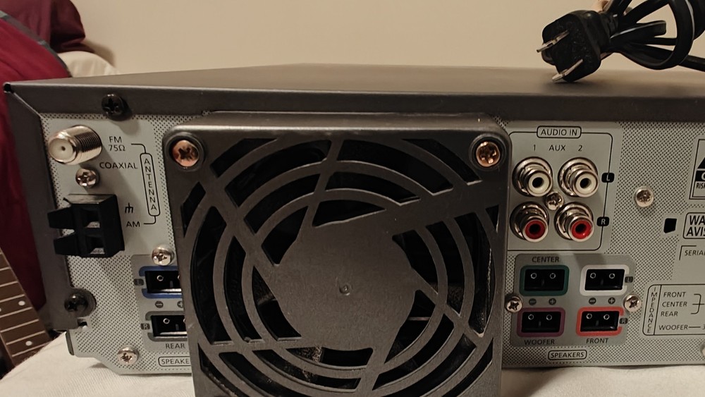 Samsung 5 CD Changer Model ht-sk5 Amplifier/ Tested