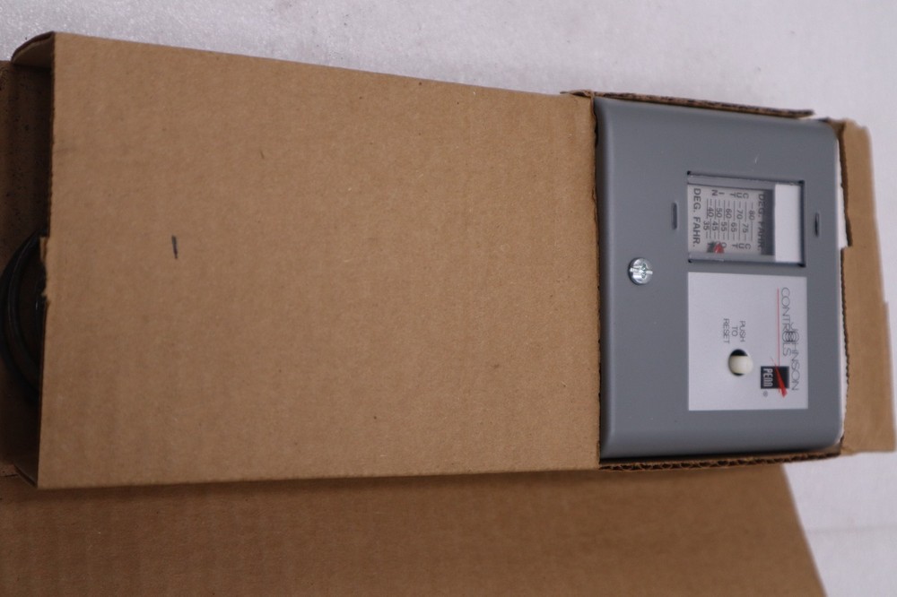 Johnson Controls A70HA-2C A70 Series Temperature Control STK GF172A