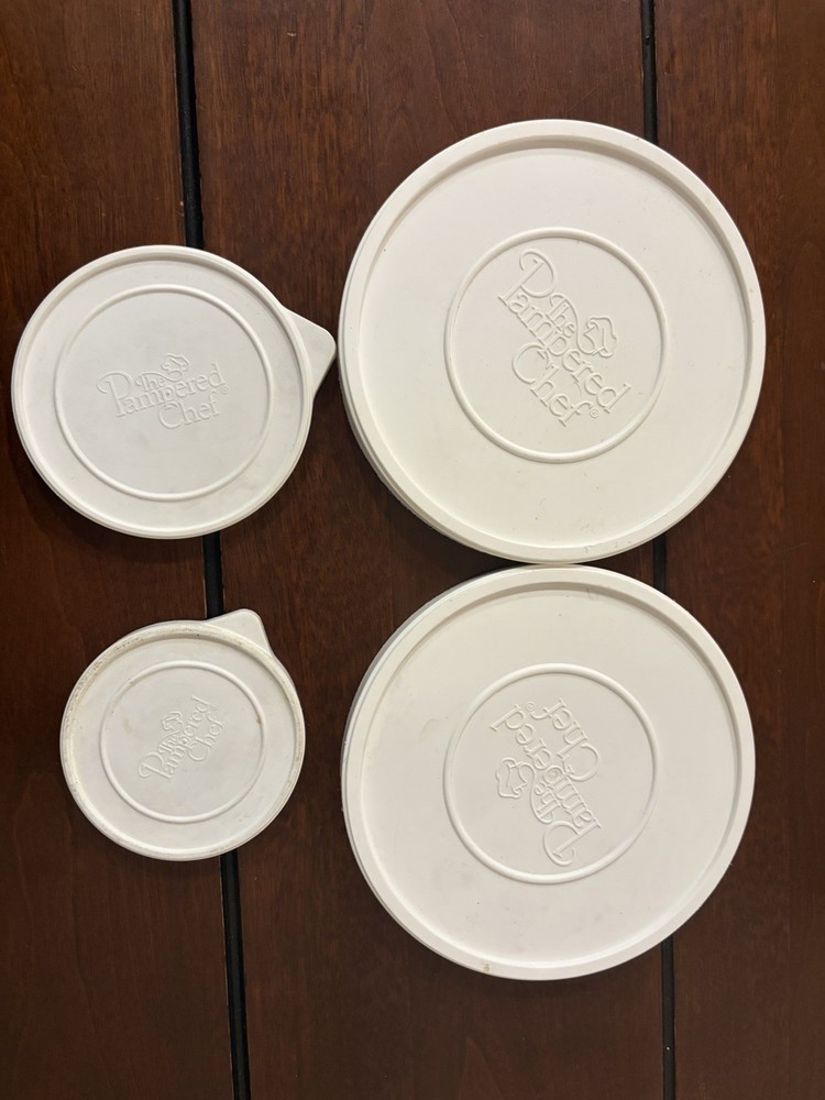 Pampered Chef Replacement WHTITE PLASTIC LIDS sizes 3"-5" *