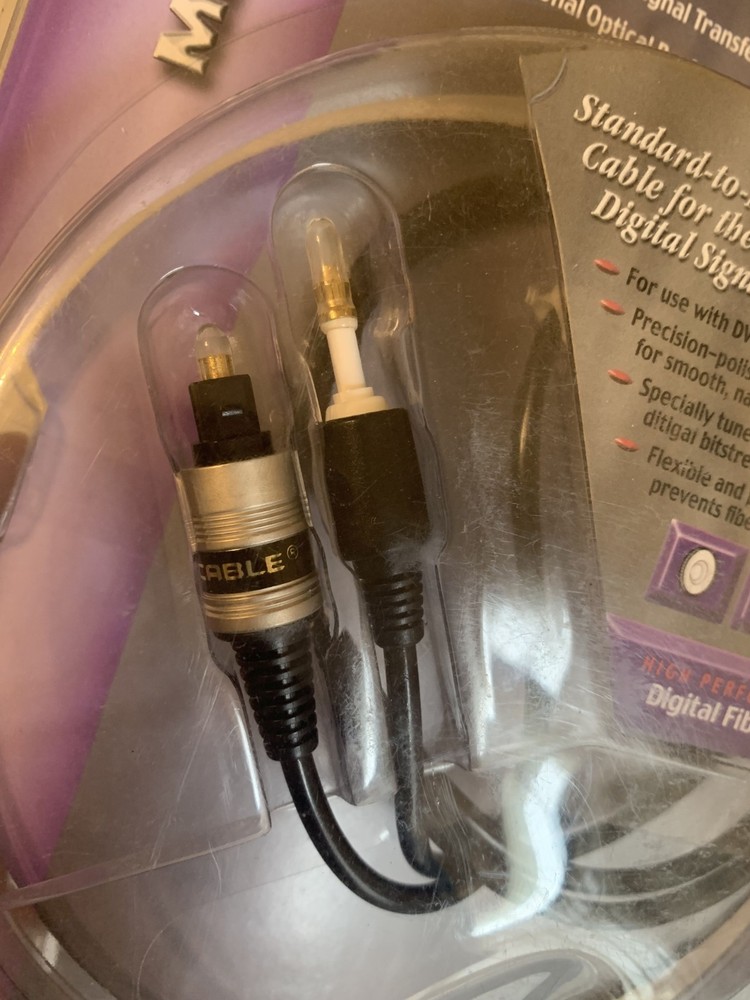 Monster Interlink Lightspeed 100 TOSLINK 3' Digital Audio Fiber Optic Cable