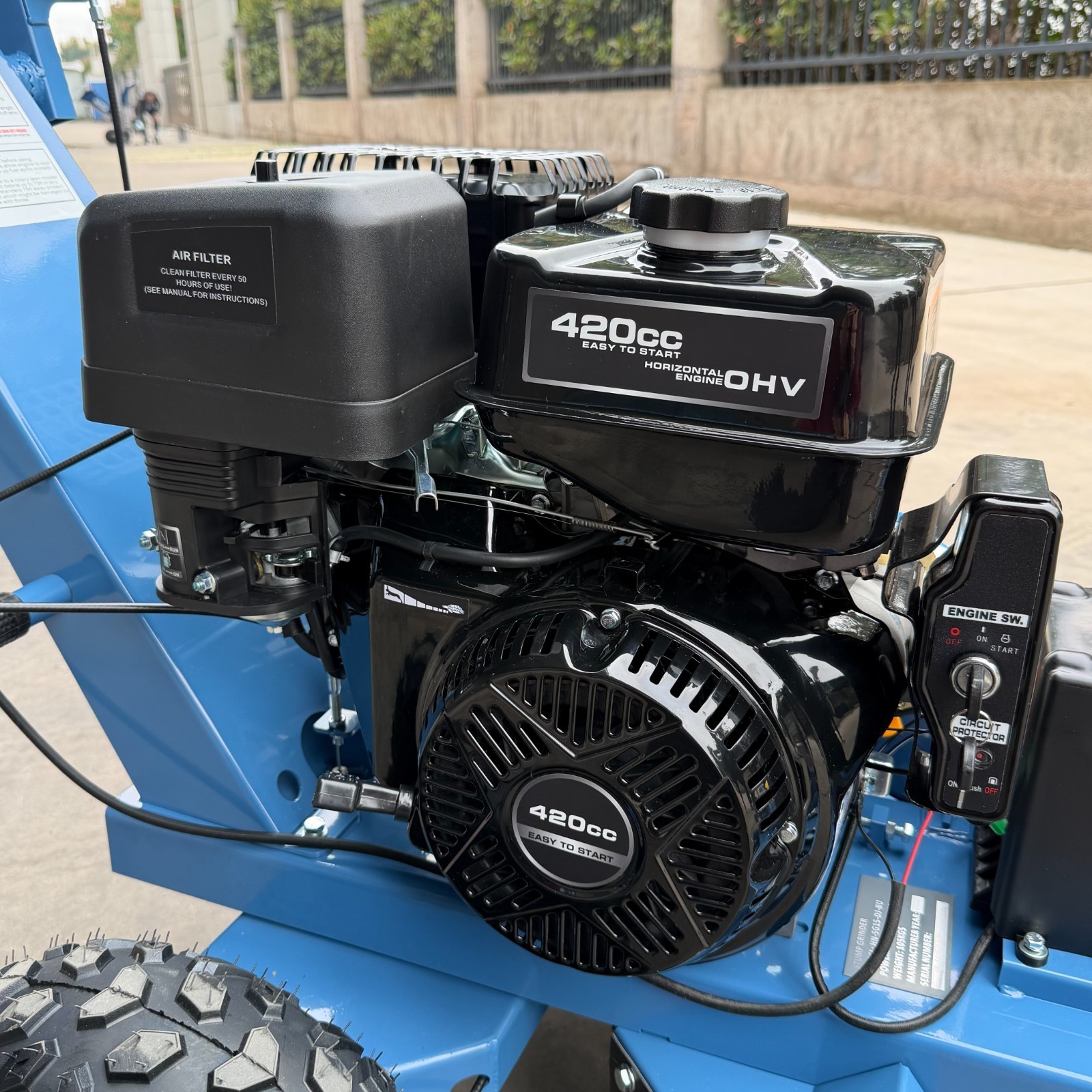 15HP Gas Stump Grinder Electric Start 15'' Cutting Height 10'' Cutting Depth