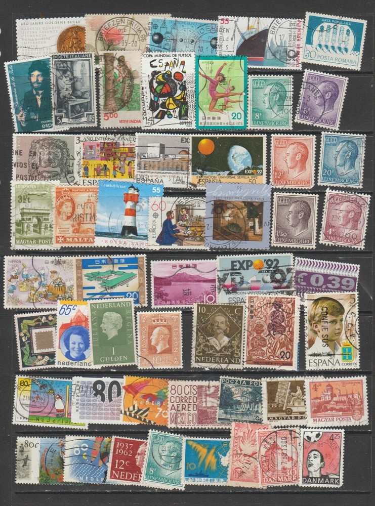 #5574 = Worldwide mixed different used stamps