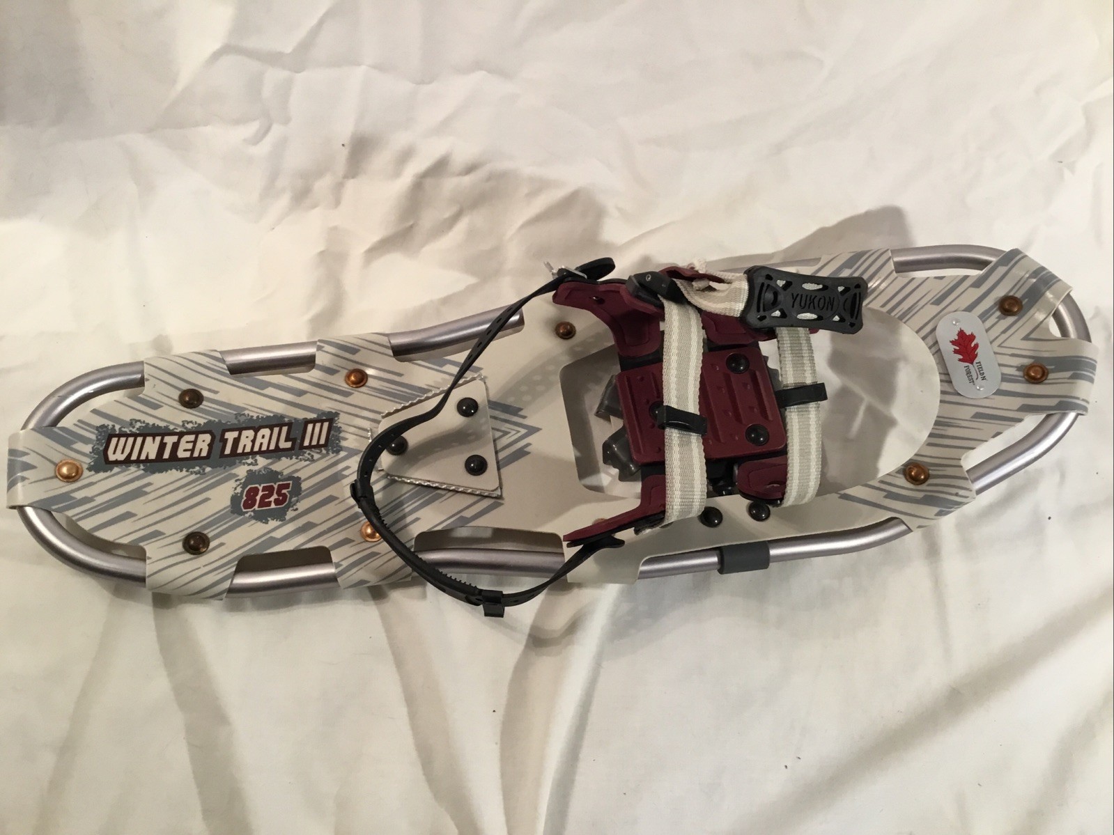 Field N Forest Winter Trail III 825 Snow Shoes Yukon