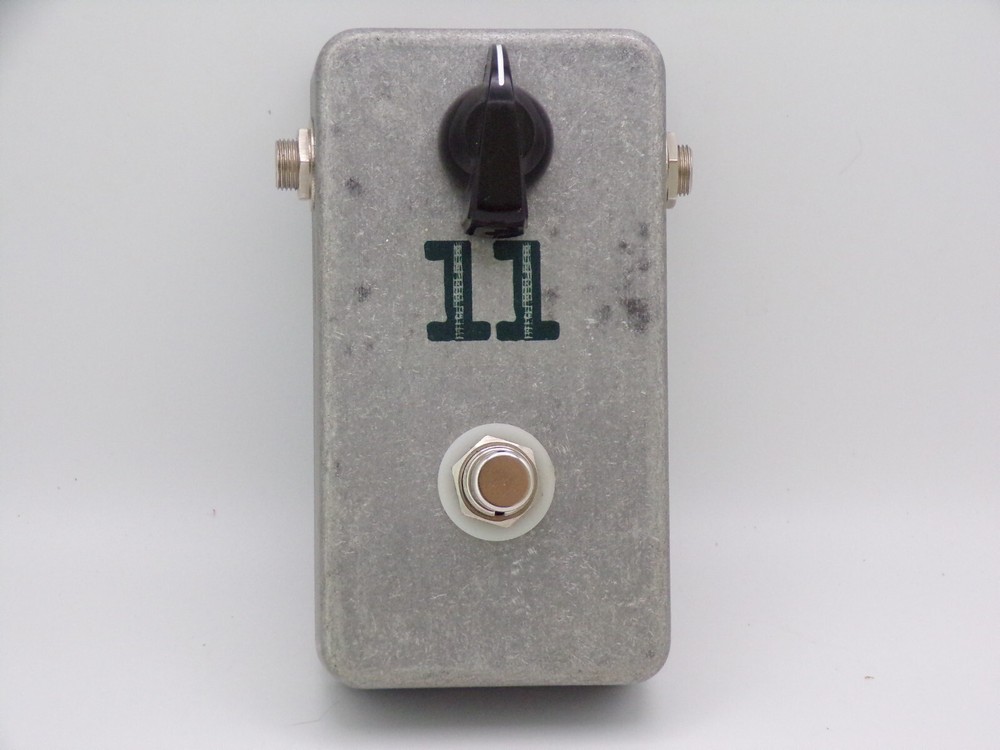 R.E.D. 11 Treble Boost Effect Pedal