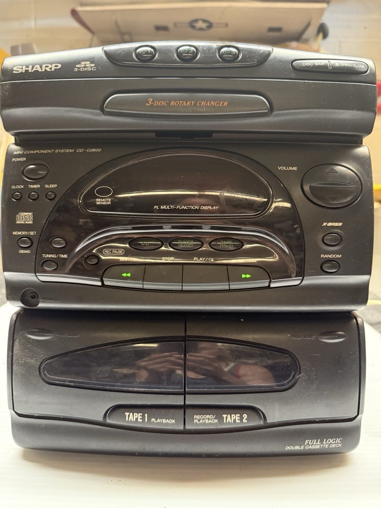 VINTAGE SHARP CD-C2600 3 DISC CD, DUAL CASSETTE, AM/FM SYSTEM