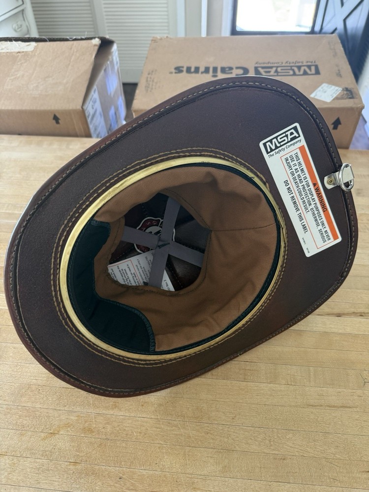 2024 Large Cairns G5A, with High Eagle Shield Holder