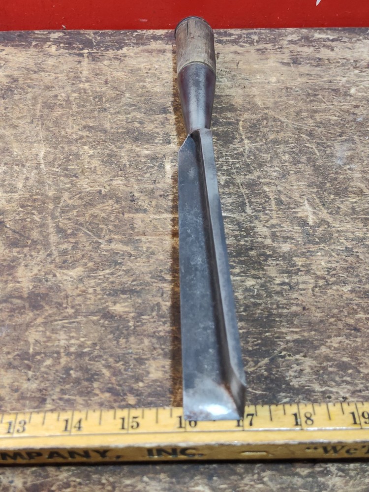 Early James Swan 1" Socket Corner Chisel Timber Frame Shipwright Woodworking