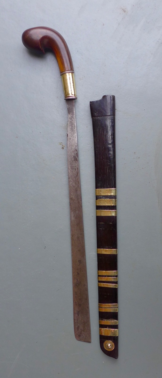 Nice and good Quality Karo Batak sword Indonesia Sumatra 19th. century no mandau