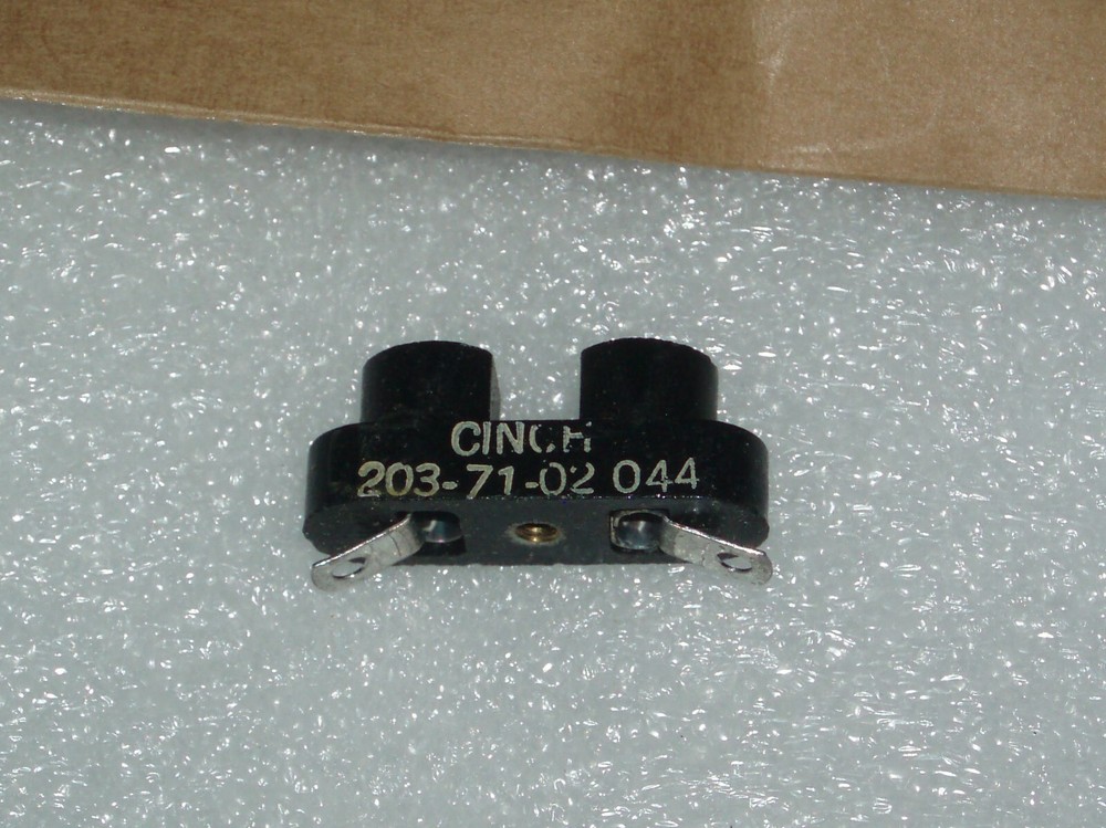 CINCH NOS quartz crystal socket can modify for FT-243 brand new