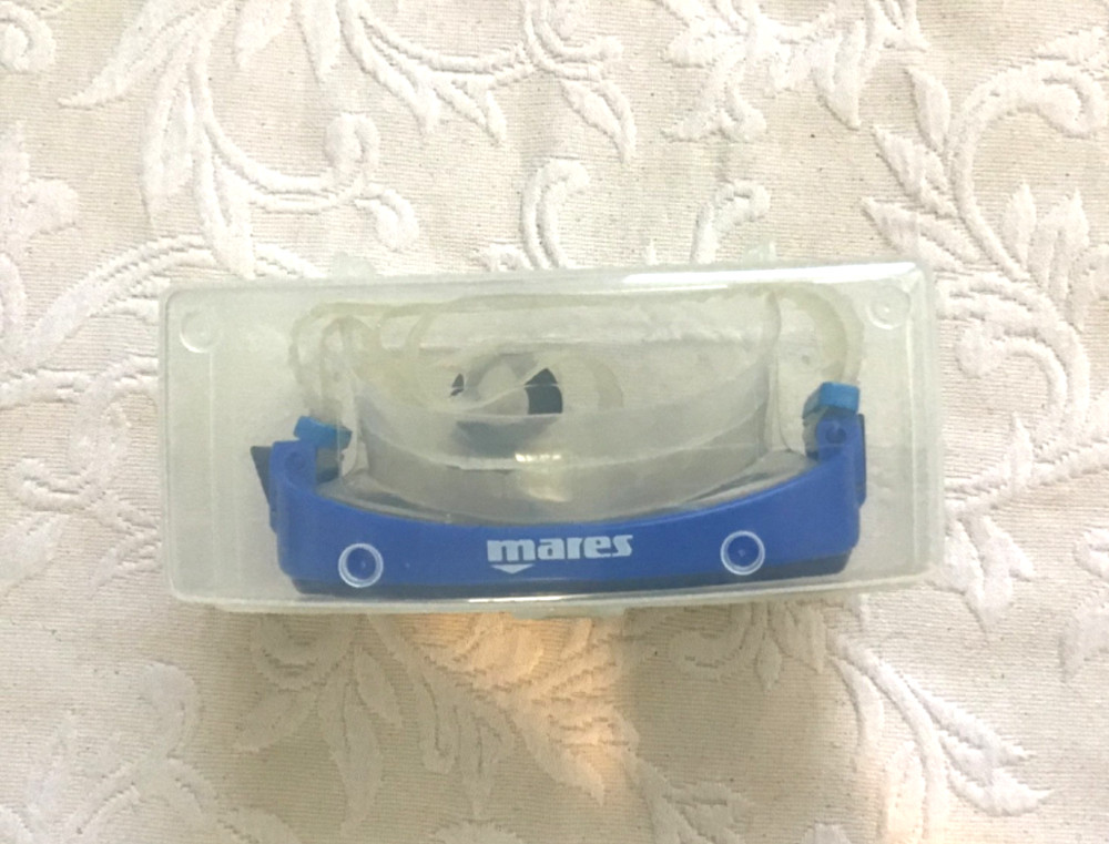 Mares Tempra Scuba Diving Goggles In Case