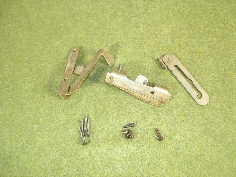 Edison Home Lid Lock Latches with Bedplate Support