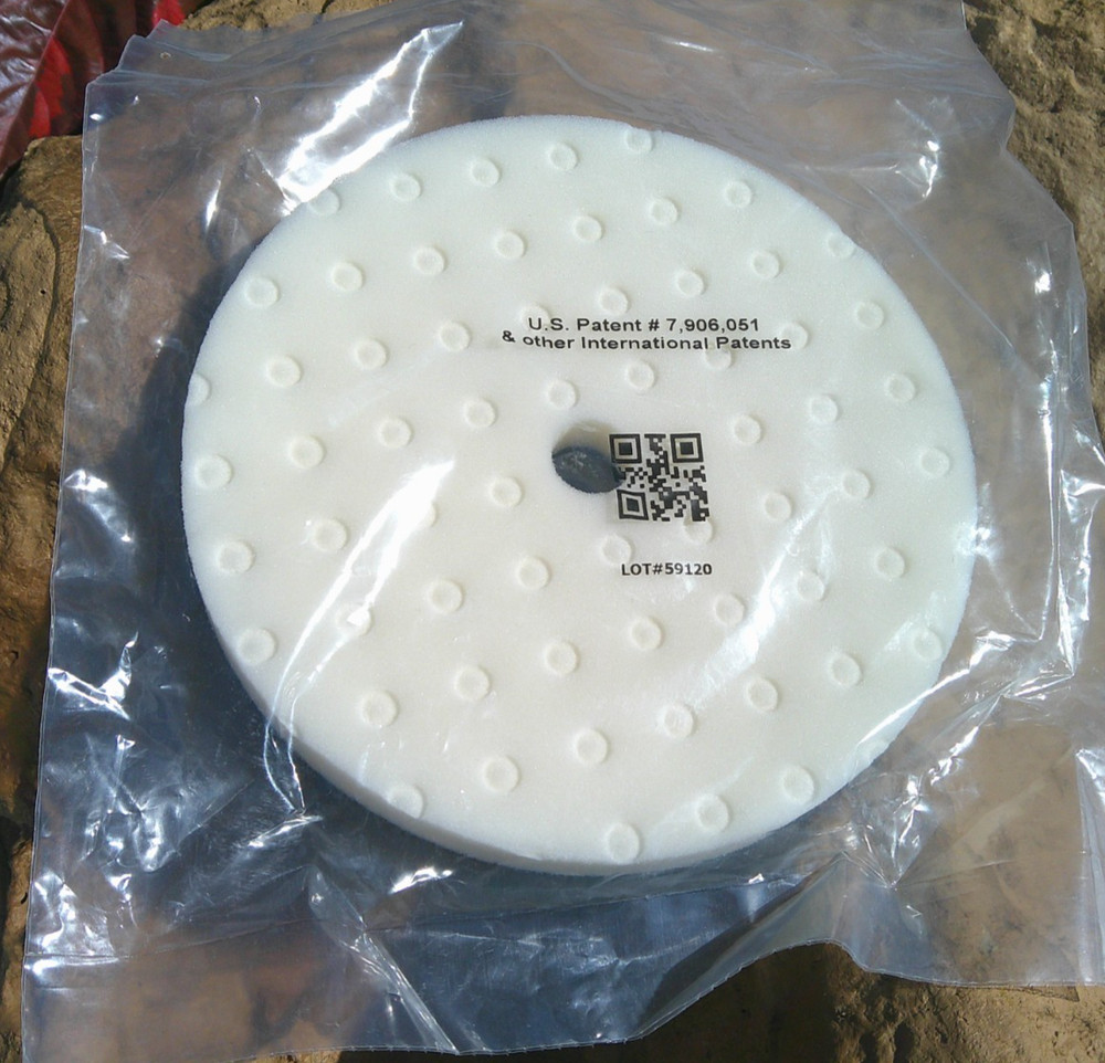 Makita 7-Inch Foam Pad Hook and Loop White
