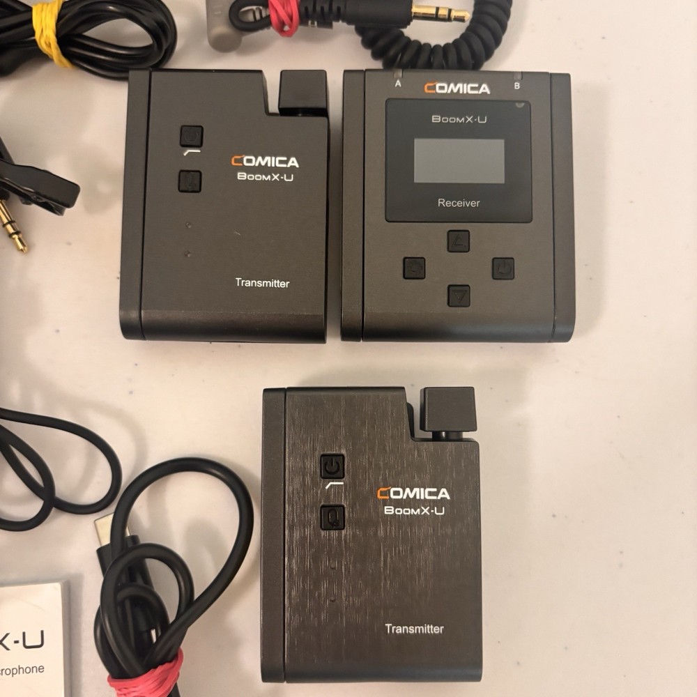 Comica BoomX-U Wireless Microphone System with Transmitter & Receiver