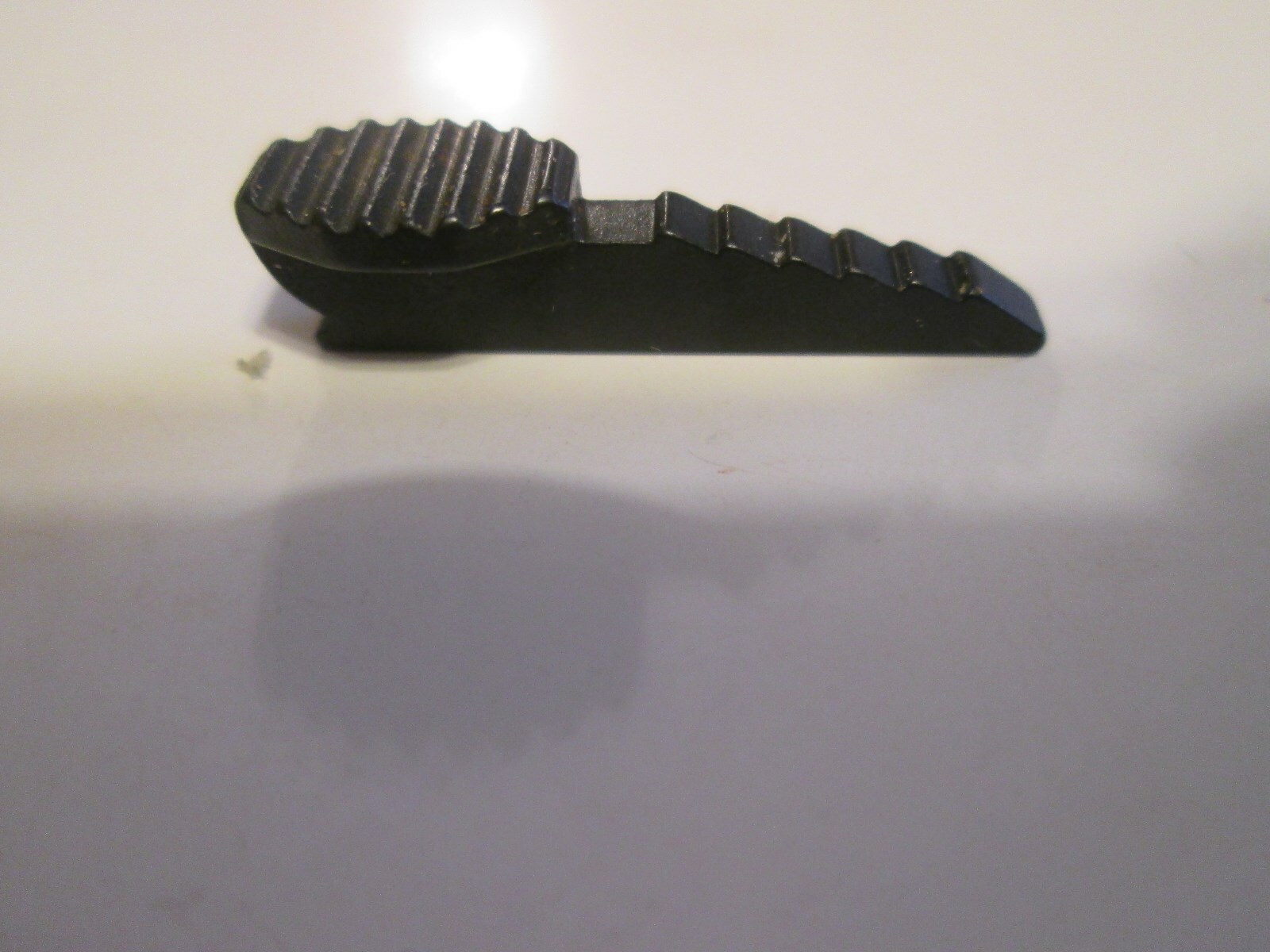 Winchester 94 sight elevator (NOS)