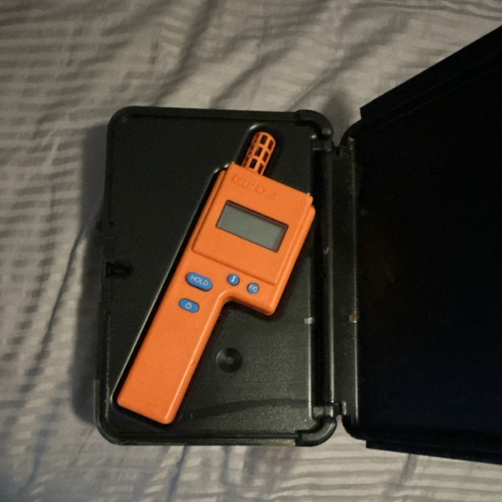Delmhorst Orange Digital Display Plastic Handheld Meter with Case