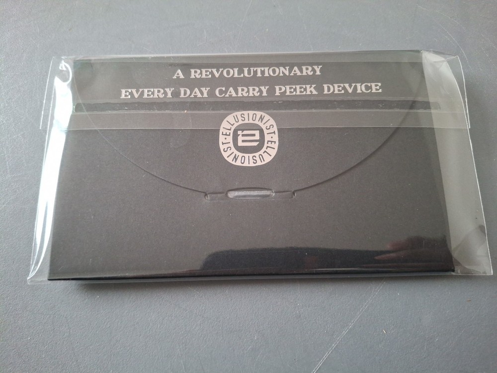 EDC Peek By Audrian Lacroix