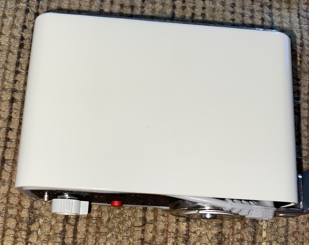 VINTAGE K-Mart Focal 40 Solid State Electronic Flash - Tested