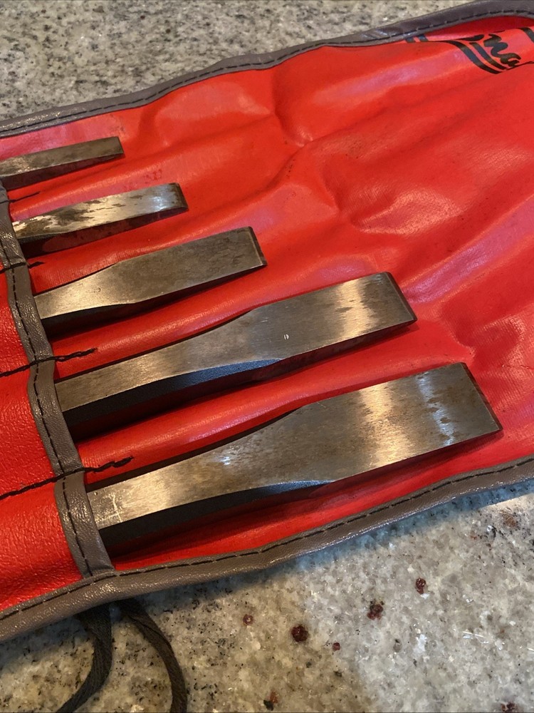 Snap on Tools USA 5 Piece Flat Chisel Set w/ C-50B Kit Bag