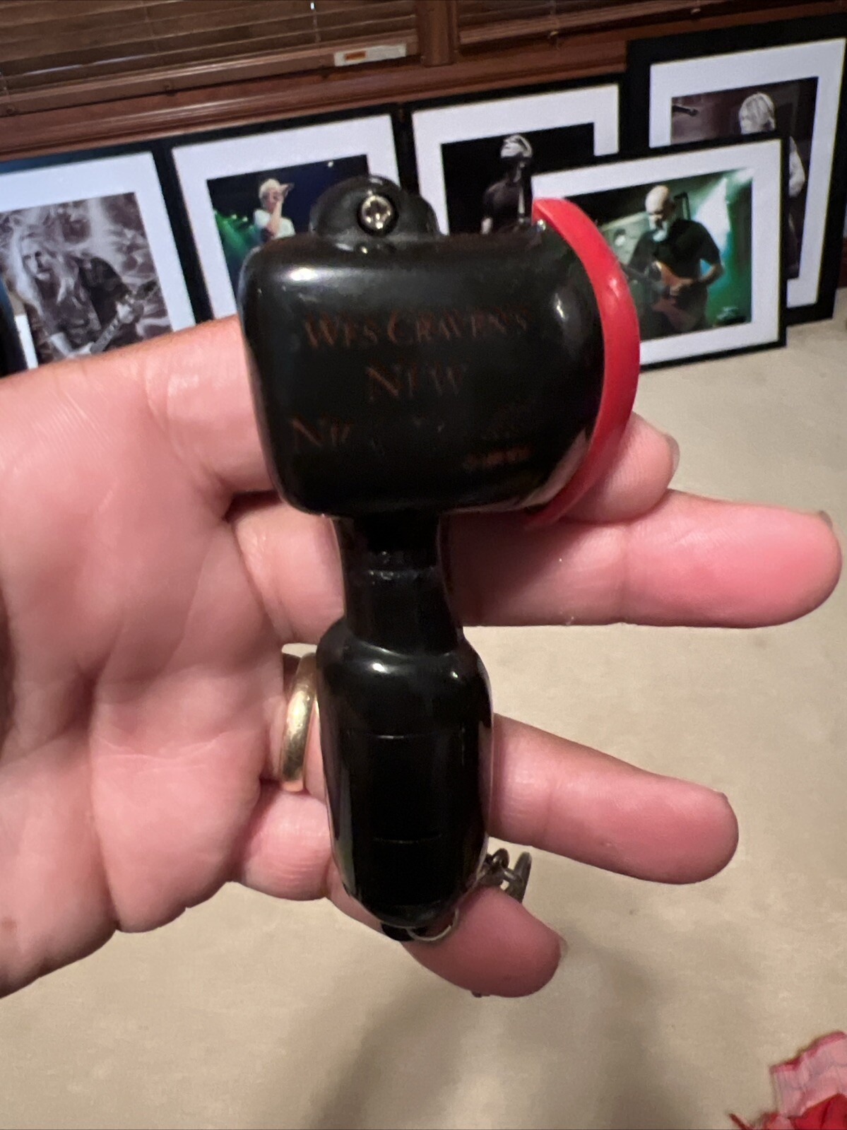 RARE "Wes Craven's New Nightmare" promotional SCREAMING hatchet key chain READ