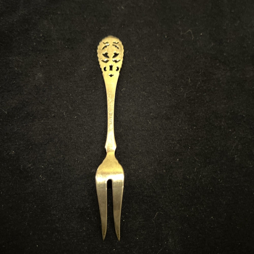 830 Silver Pickle Fork