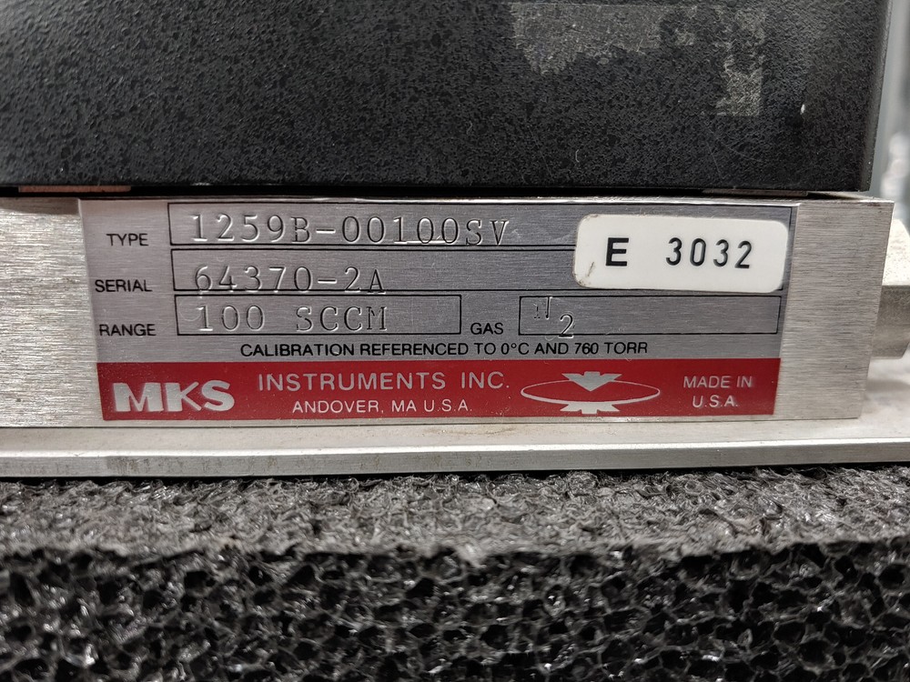 MKS Instruments 1259B-00100SV 100 SCCM N2 Gas Mass Flow Controller