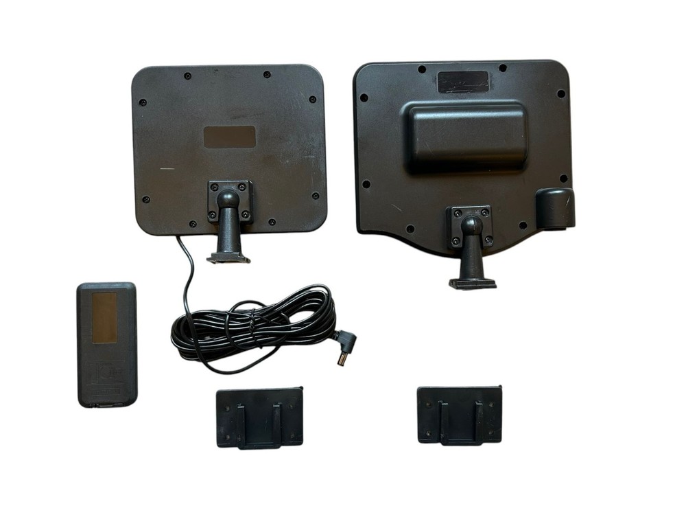 128 LED Solar Spotlight with Motion Sensor Remote Control and Bracket