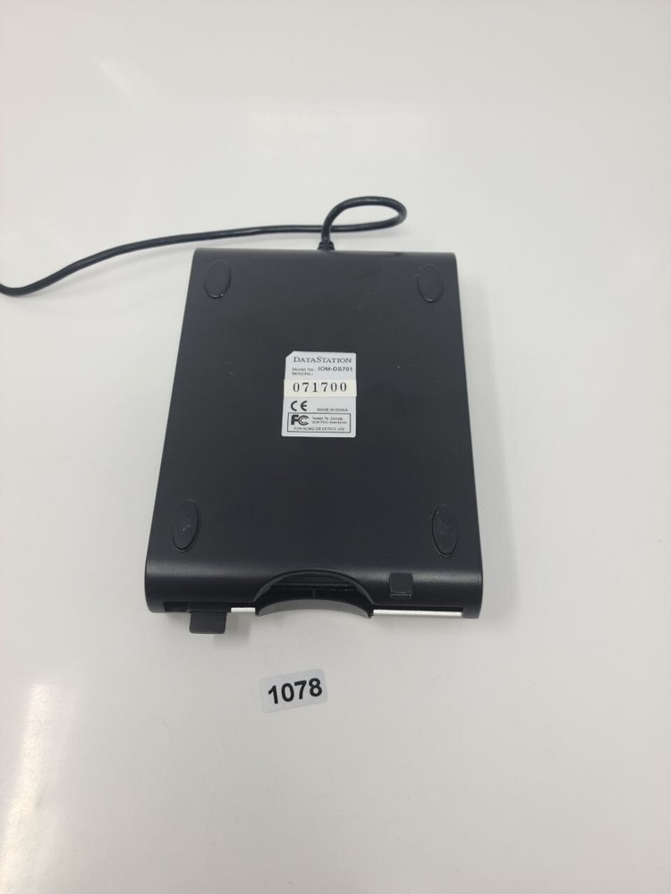 DataStation 7in1 USB 2.0 Floppy Disc CF,MMC,SD,MS,Pro reader I/O Magic PC device