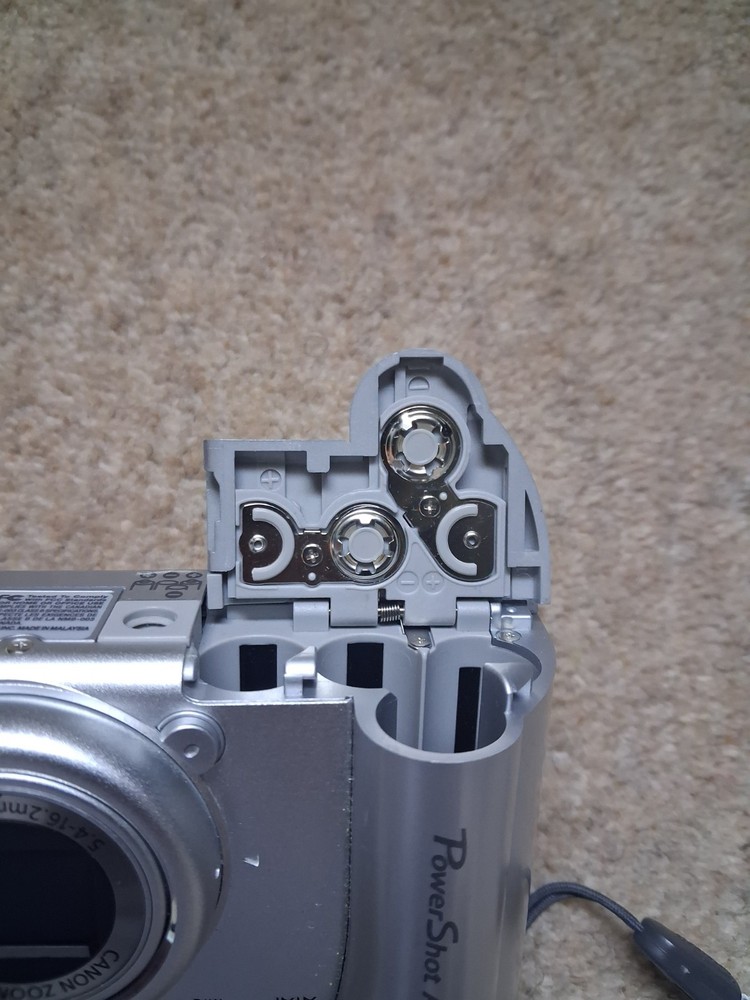 Canon PowerShot A75 Compact Camera (FOR PARTS)