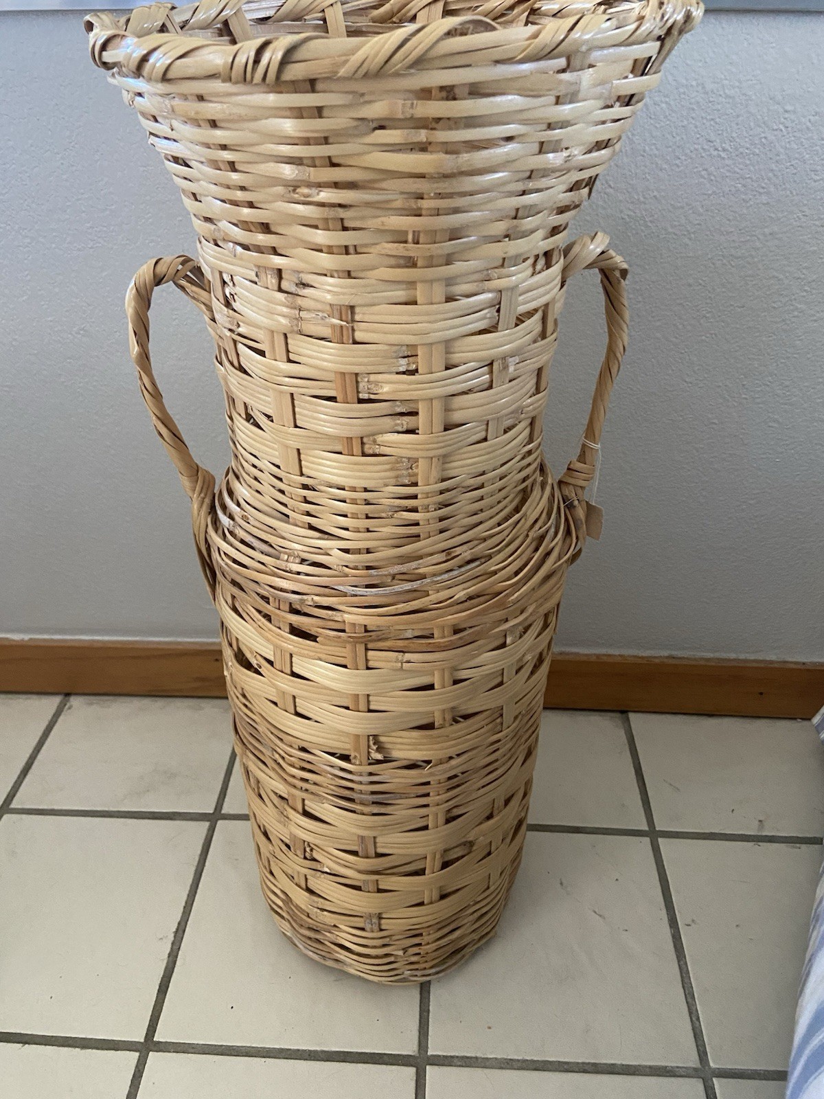 Vintage Boho Cane WalkingStick Umbrella Entryway Decoration Accent Wicker Rustic