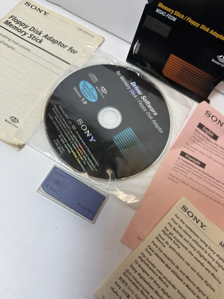 Sony MSAC-FD2M Memory Stick Floppy Disk Adapter w/ CD & Manuals + 8MB Stick