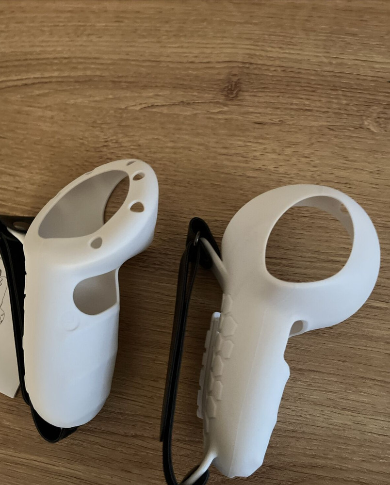 Controller Grips Cover Compatible with Quest 3 White Silicone NEW