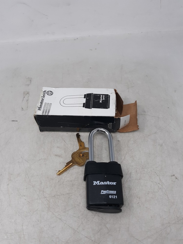 Master Lock Keyed Padlock, 7/8" Rectangle Body, Black – Steel Security Lock