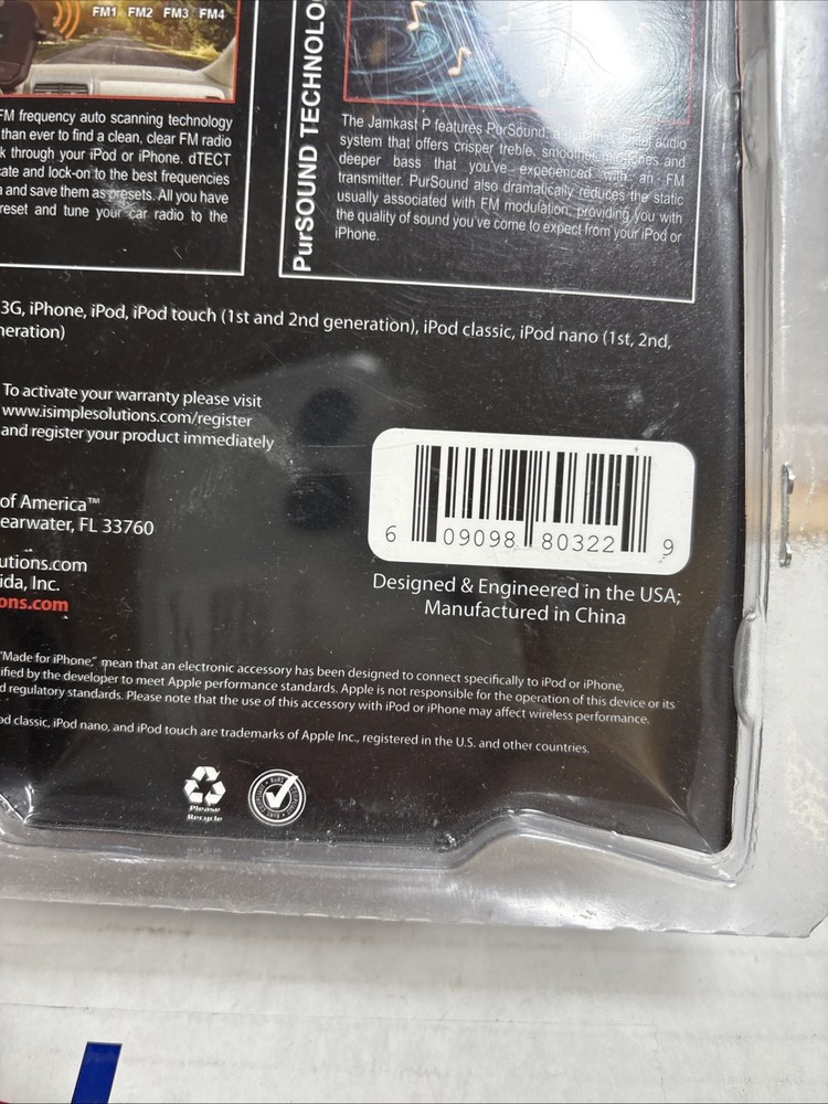 iSimple JamKast iP ISFM72 Digital FM Transmitter iPod / iPhone USB Charger