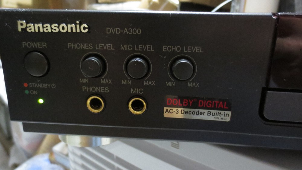 PANASONIC DVD-A300 Player CLASS AA DVD / CD PLAYER