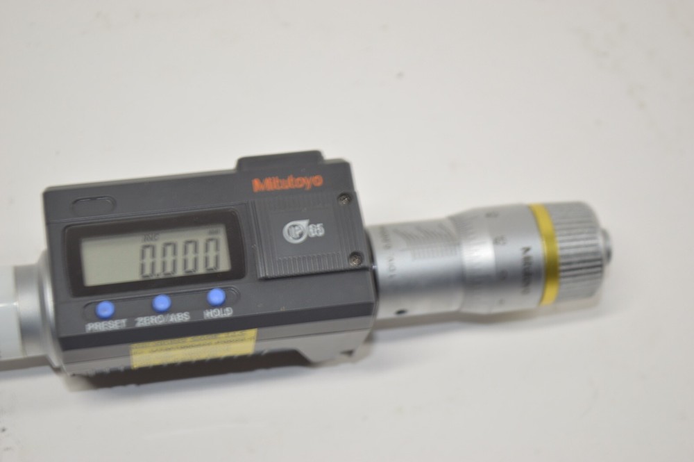 Mitutoyo Digimatic Holtest Internal Micrometer 30-40mm 468-168
