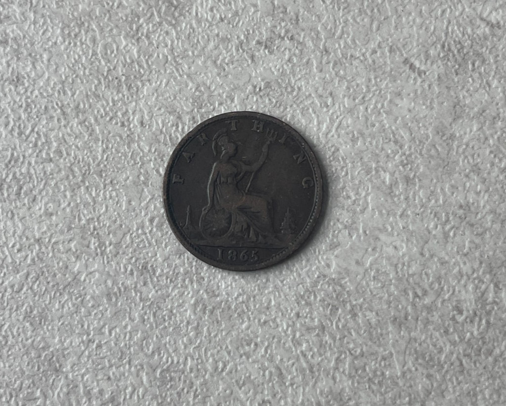 1865 Great Britain Farthing L2