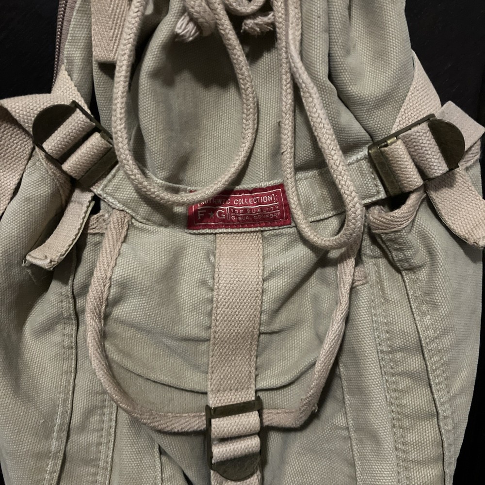 Army Back Pack Duffle Bag Compartments Straps