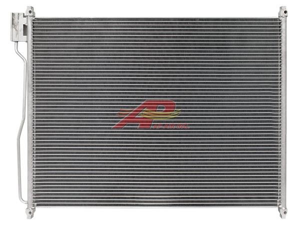 F81Z19712AA Ford Parallel Flow Condenser - Non-Serviceable Design