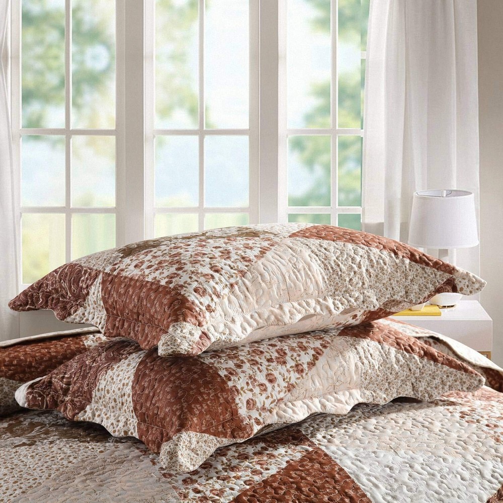 HoneiLife Queen Size 3 Piece Microfiber Quilt Set - Brown Triangle Pattern, 9...