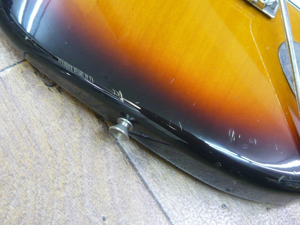 Fender Japan ST62-70TX