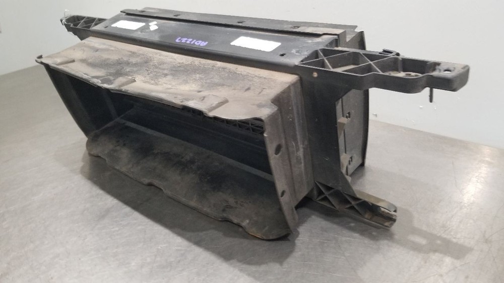 16 FORD F150 3.5L LOWER AIR SHUTTER ASSEMBLY